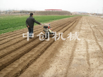 開溝培土機(jī)廠家